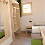 La Pezina 2 *